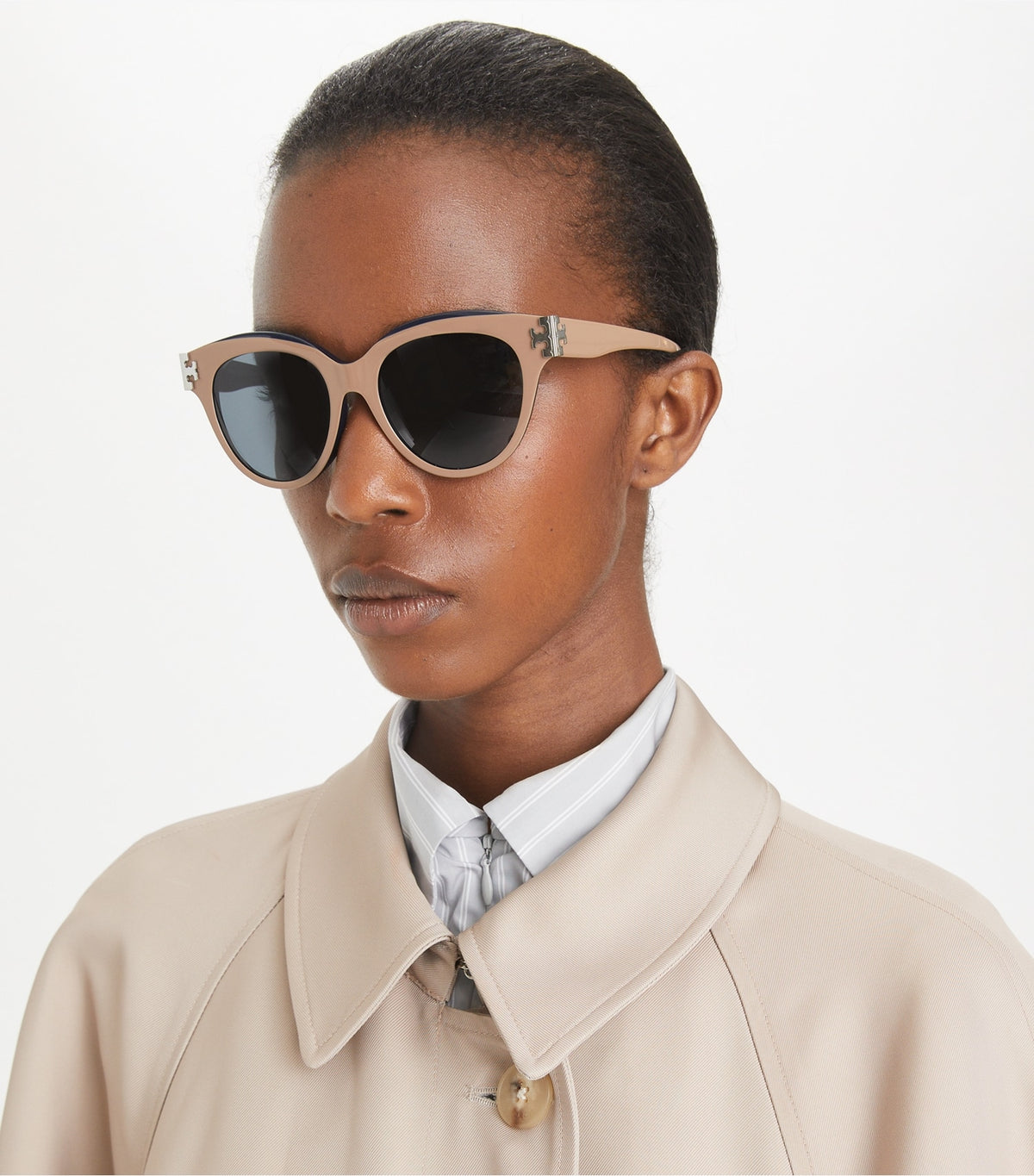 Eleanor Round Sunglasses - Navy/Brown/Dark Grey | Tory Burch Customer Favorite