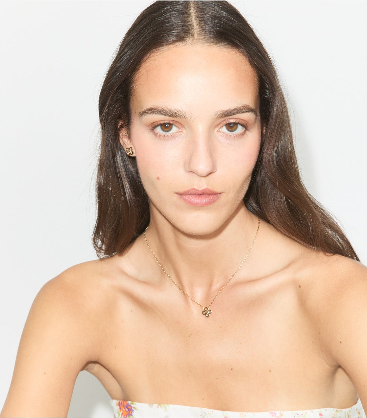 Forget Me Not Clover Pendant Necklace - Tory Gold | Tory Burch Featured